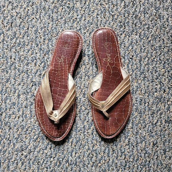 Gold Reef Cushion Thong Sandals Size 7.5 - Picture 2 of 14